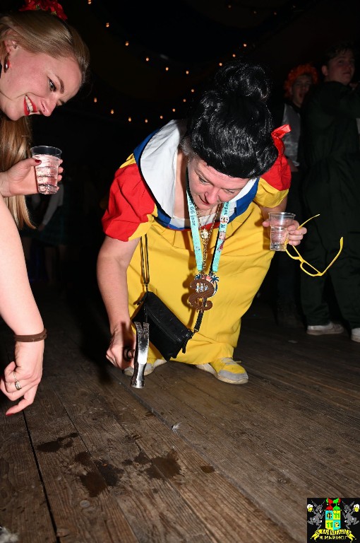 ../Images/Opwarmbal 2026 042.jpg